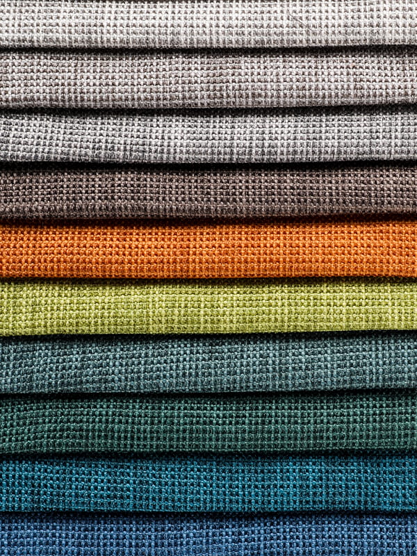 Pavo Stibadium Chenille fabricae